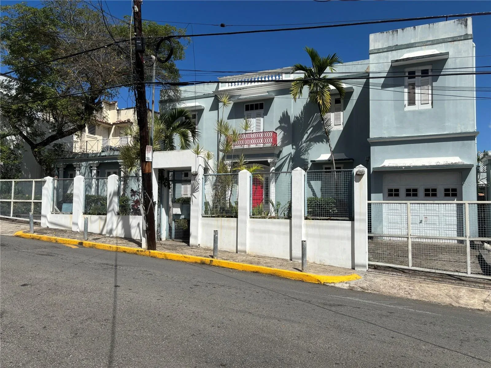 View from Calle Barbe.