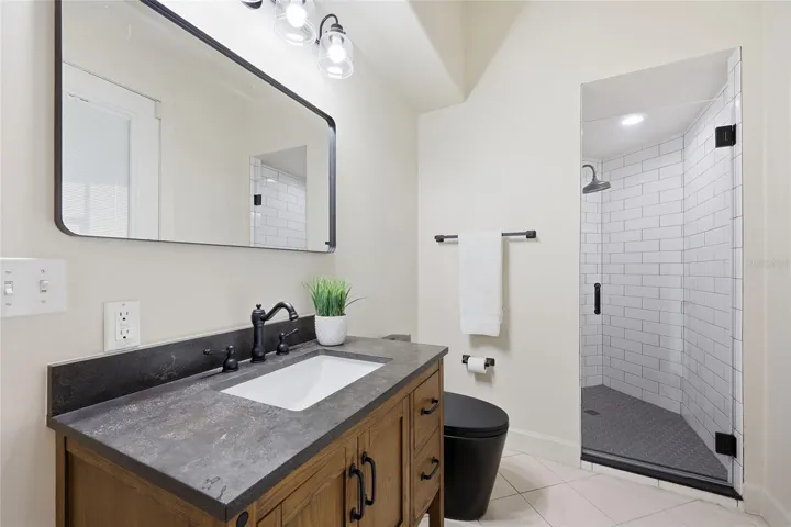 Updated Guest Bathroom