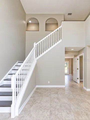 Staircase/Virtually Staged