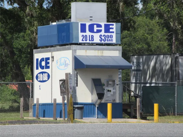Neighboring Ice Machine