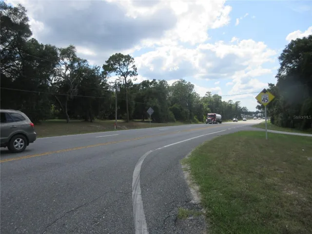 HWY 40 (200ft)Frontage