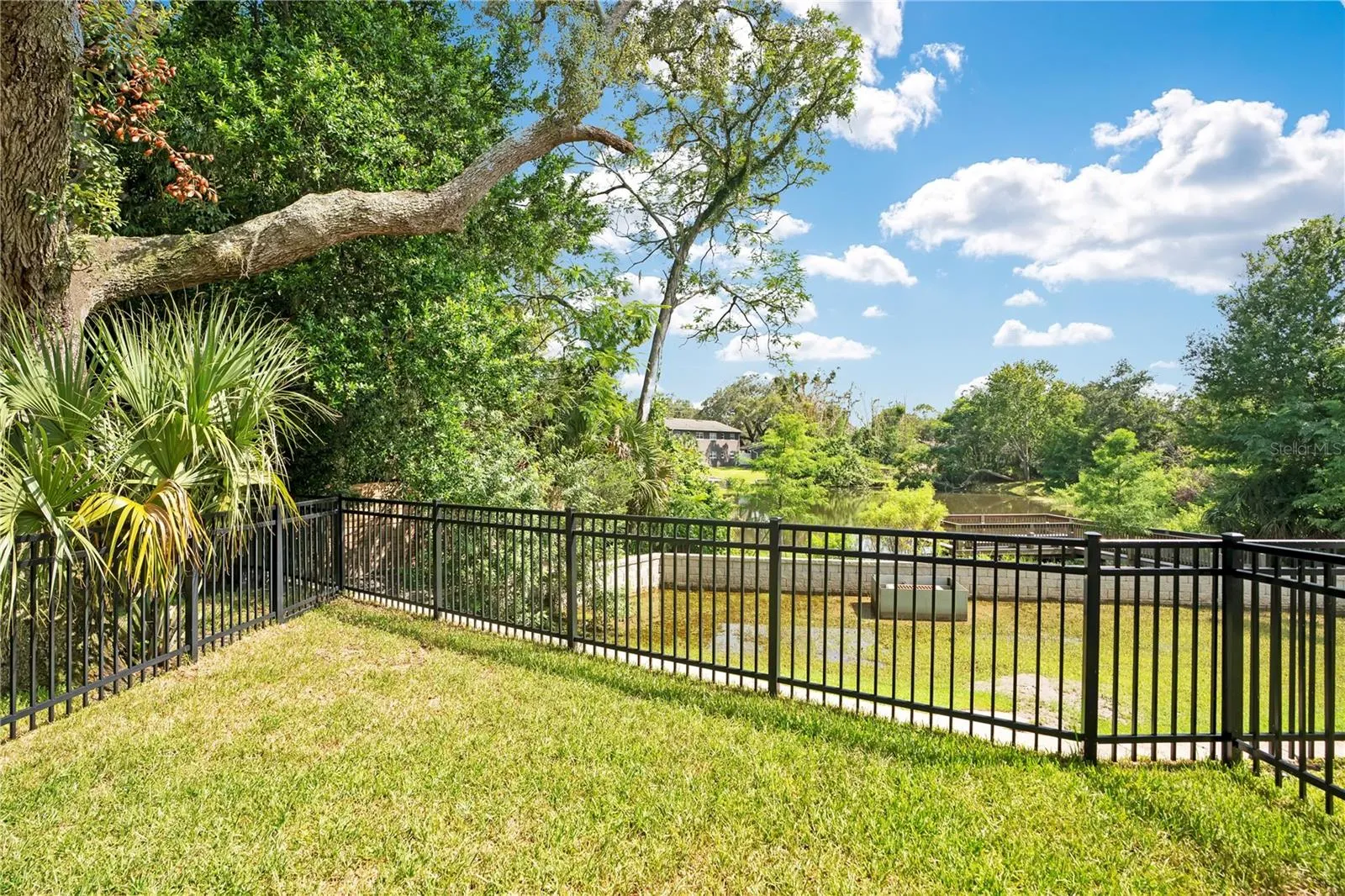 Fully fenced in yard over looking Lake Compton and Spier