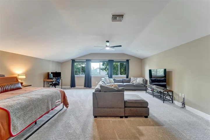 Upstairs Bonus/Game Room