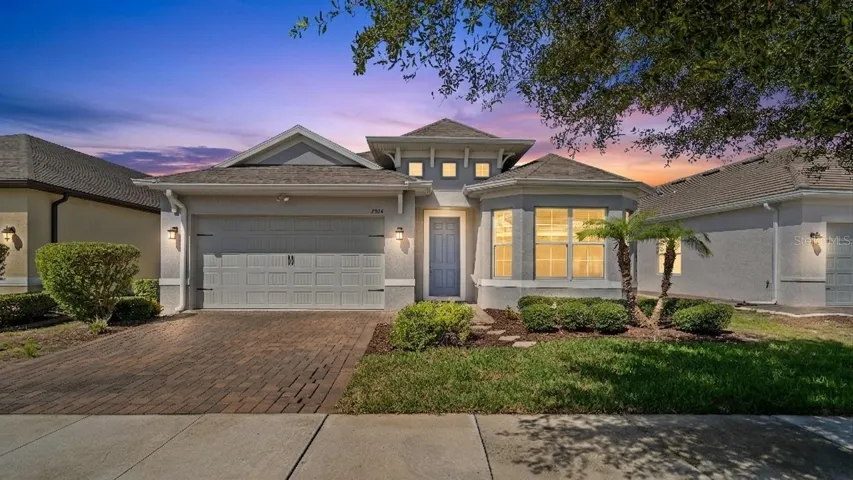 Four Bedroom Stella