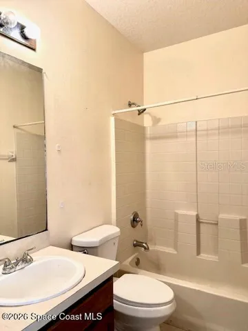 3rd Bath on 1st floor!