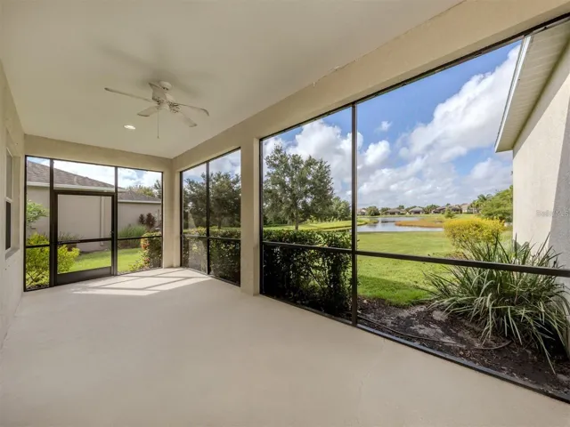 Rear Lanai