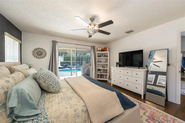 Owners suite-spacious closets