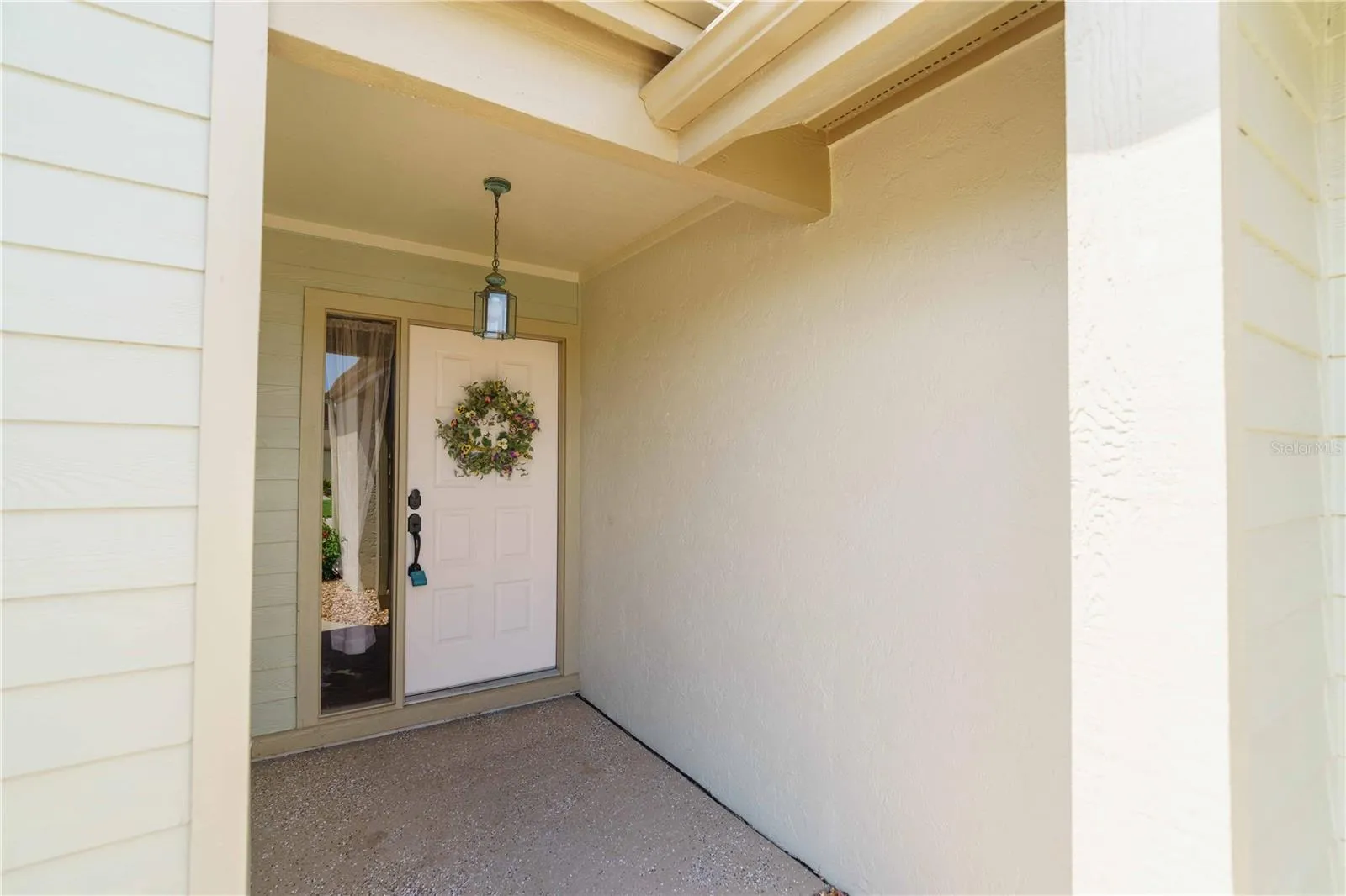 Front entryway