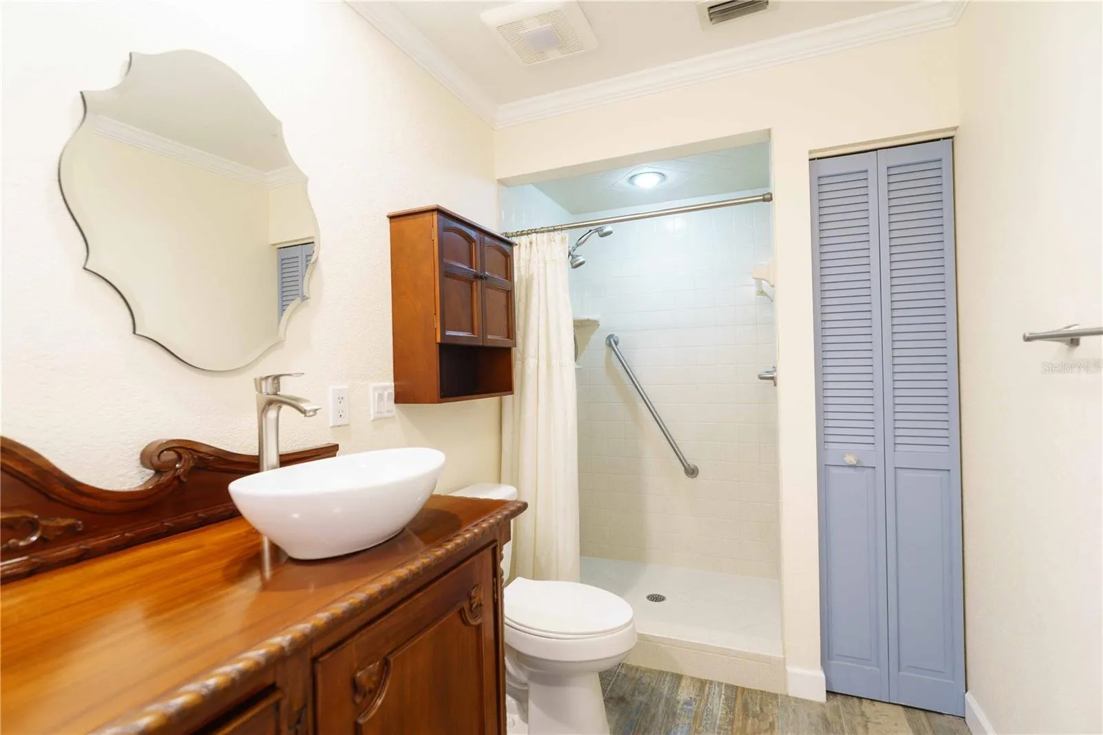 Primary bath