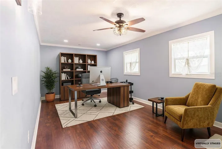 Virtually staged bonus/flex room