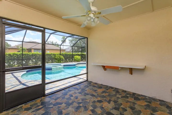 secondary porch