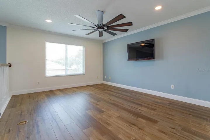 bonus room upstairs