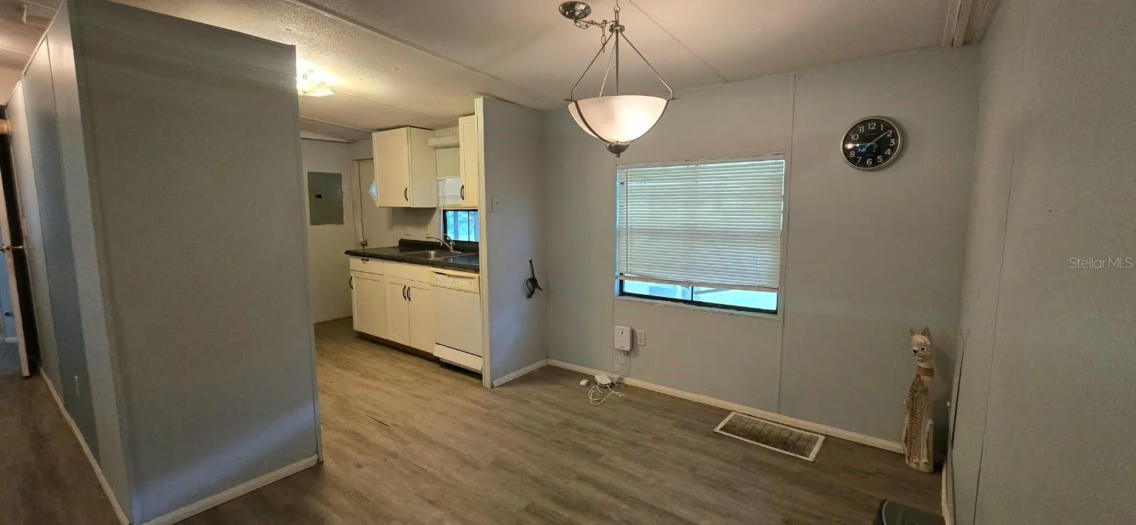 Dining room area