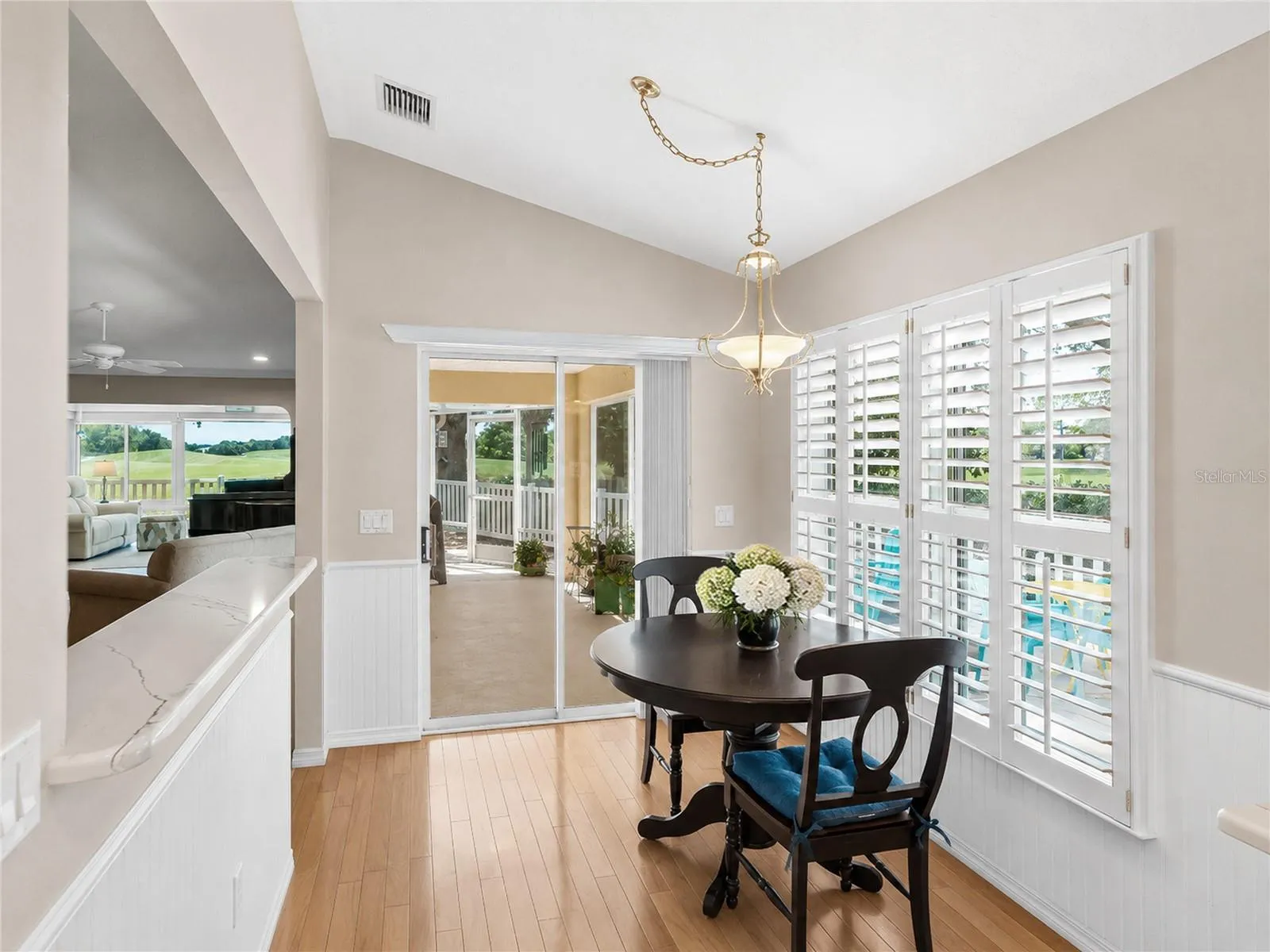 DINING SPACE