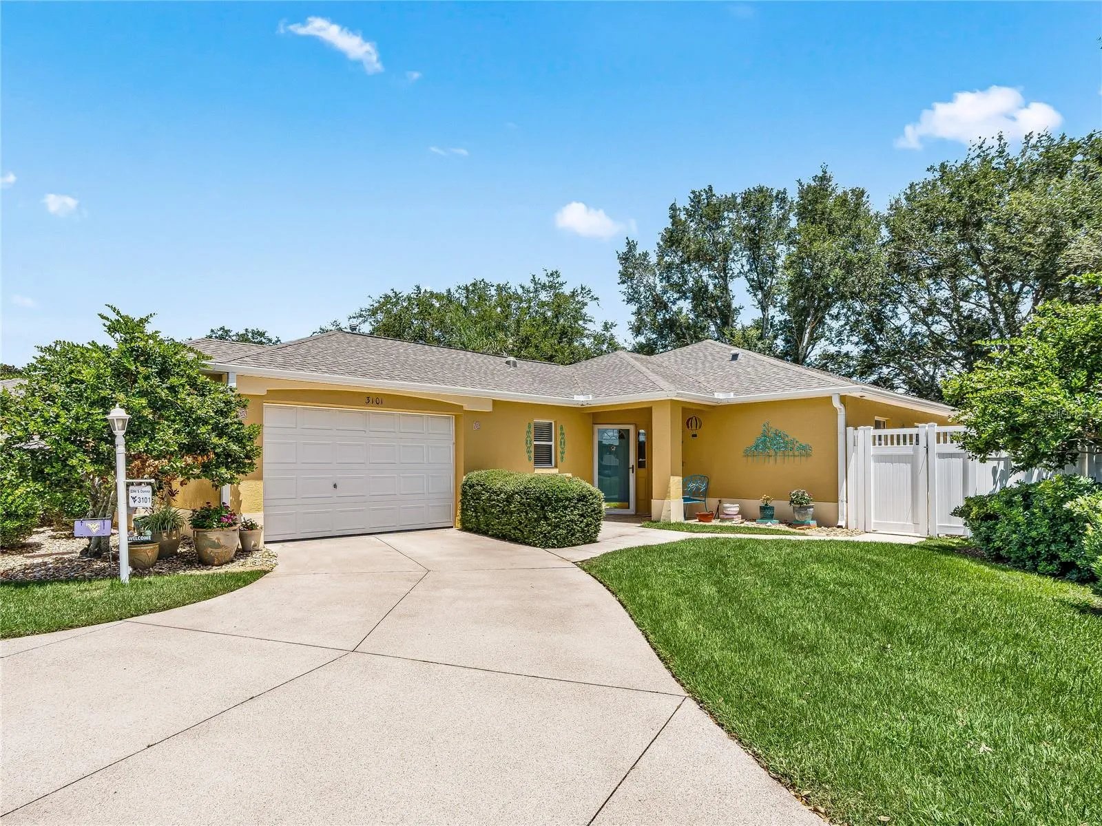 3101 ARCHER AVE, THE VILLAGES, FL - MAKE IT YOURS!