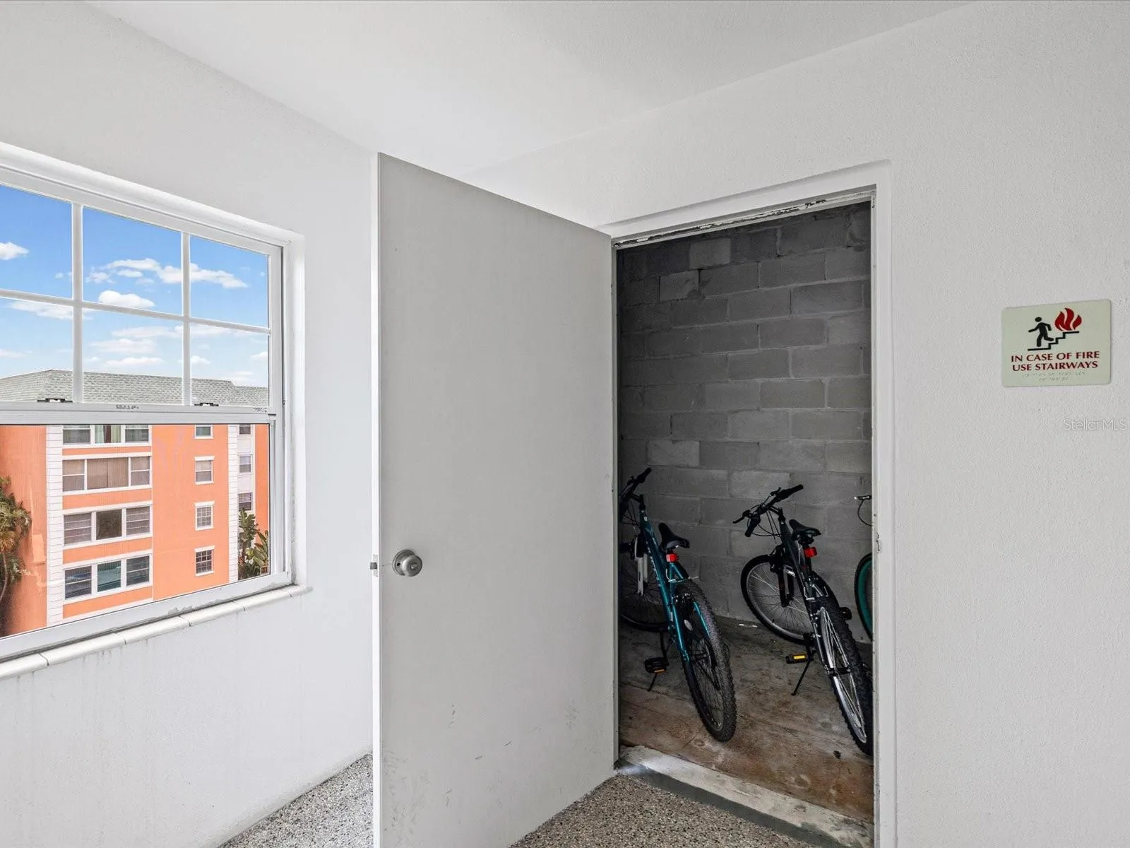 BIKE ROOM