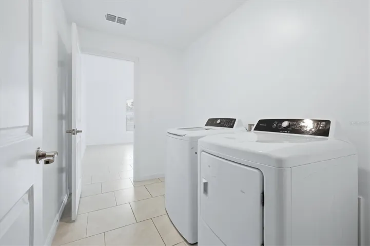Spacious Laundry Room