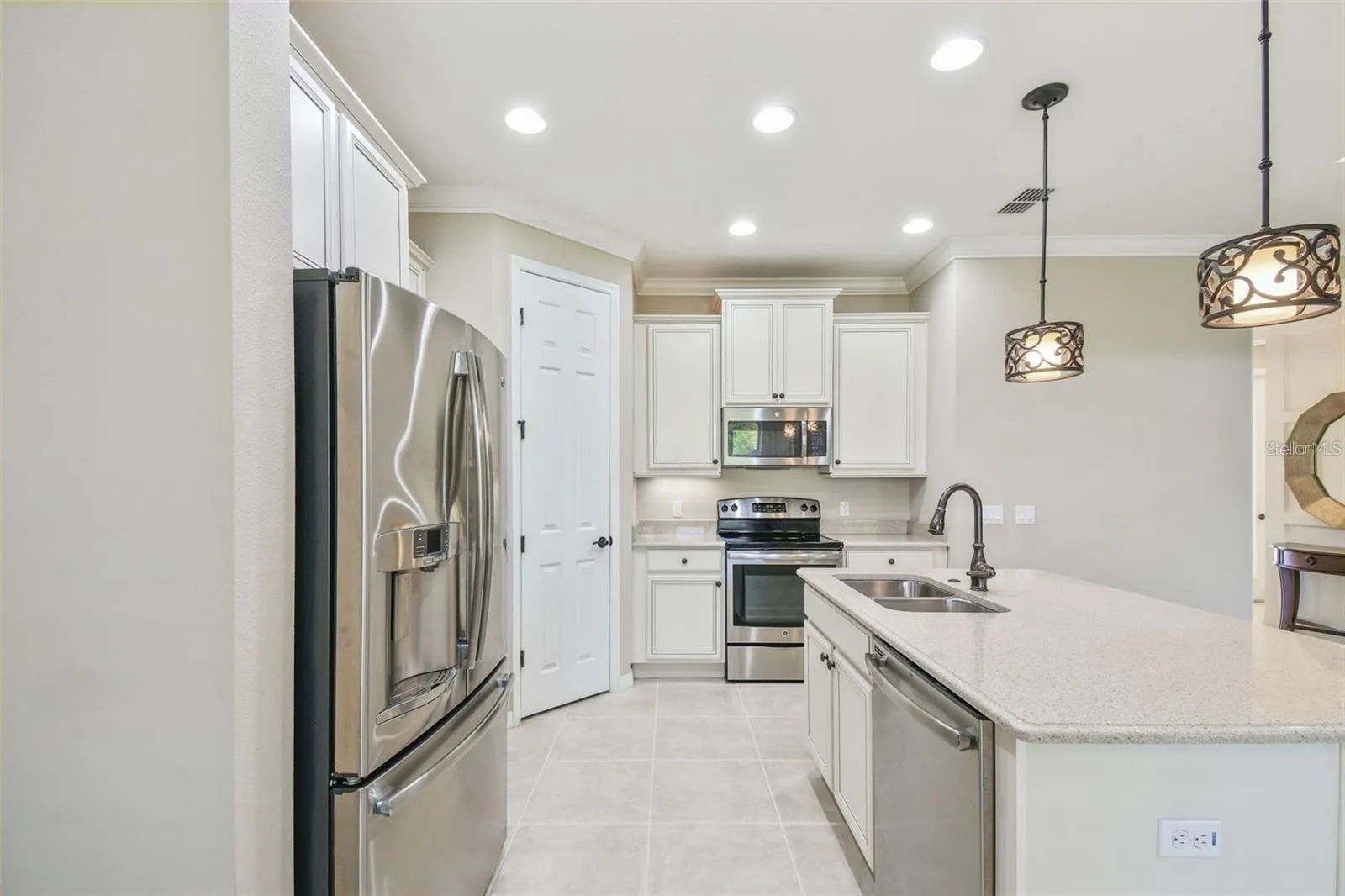 Open Kitchen