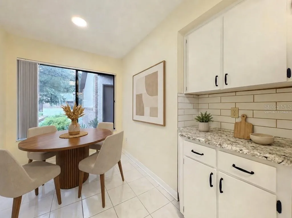 Virtually Staged Nook