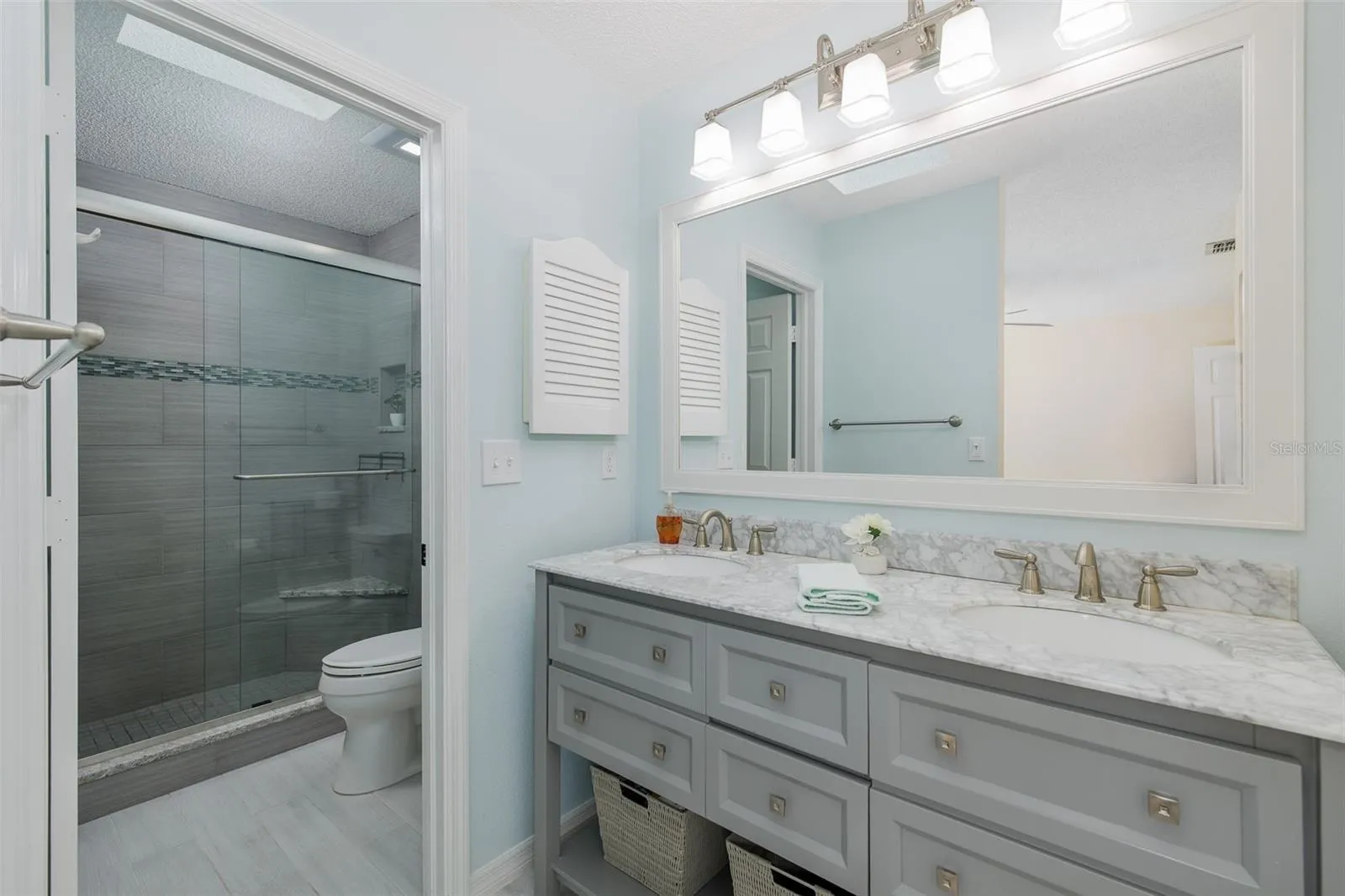Double Sink Vanity