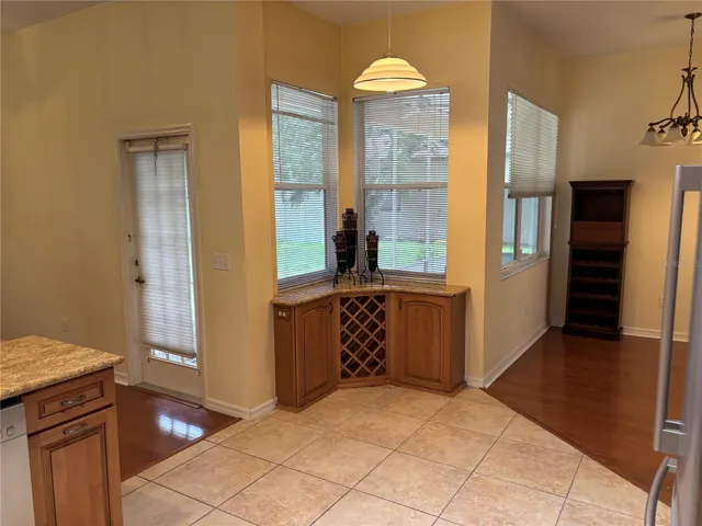 View from kitchen to lanai door