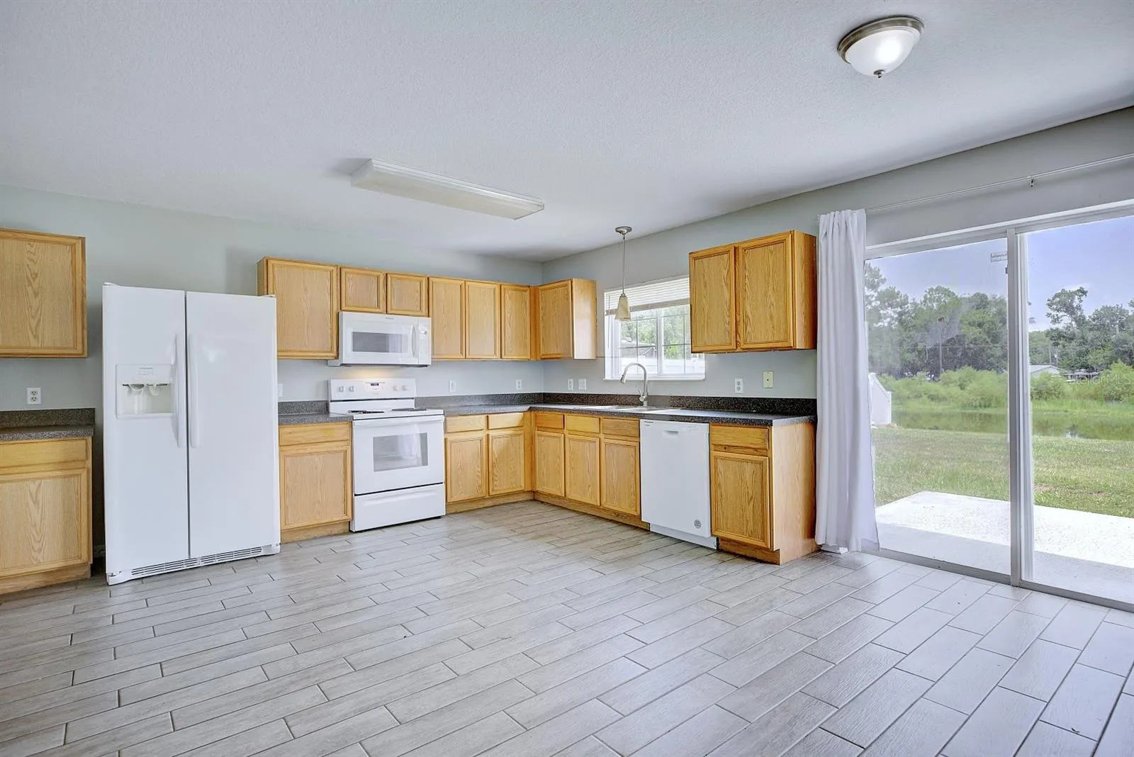 7508 Hunters Greene Cir, Lakeland, Florida 33810 — photo 17
