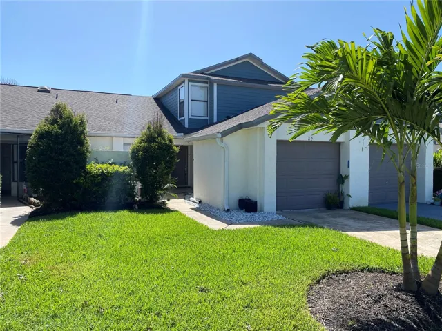 *2 Lakepointe Circle Frontage.