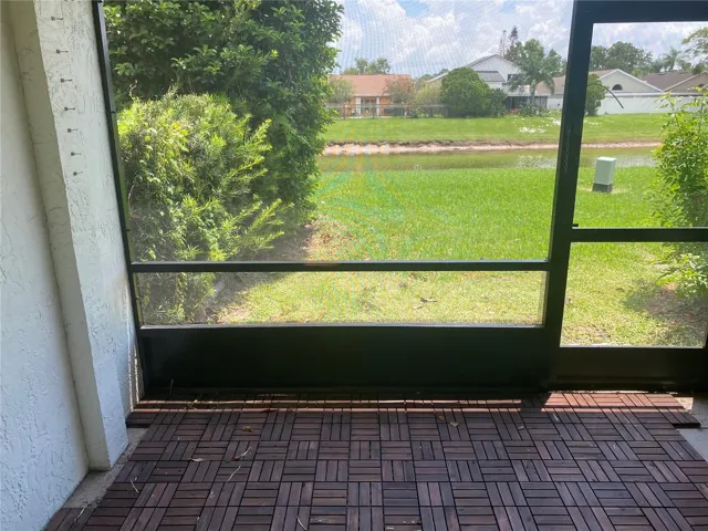 Screened In Lanai Picture 2.