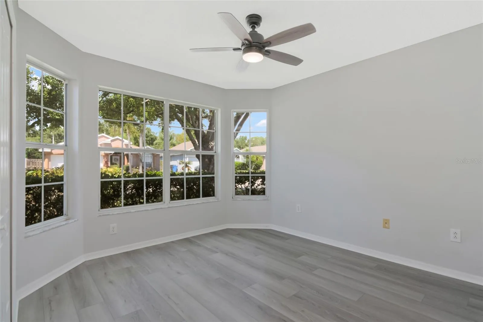 4th Bedroom, Also use as Den/Office