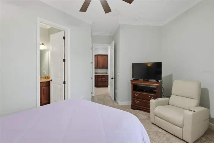 2nd Ensuite Bedroom