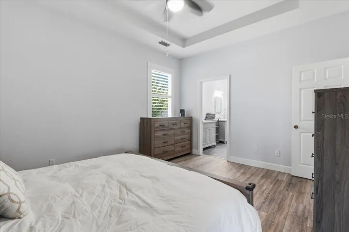 Primary suite