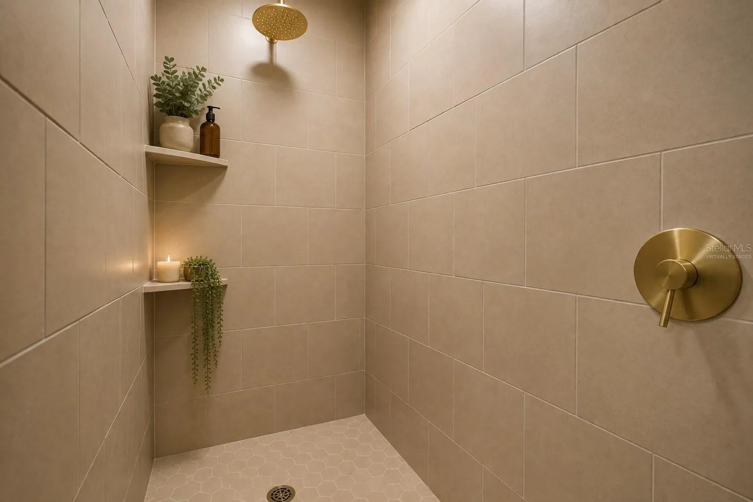 Virtually Staged, Primary Shower.