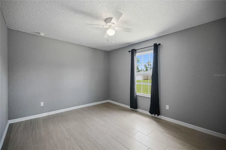 Front guest bedroom