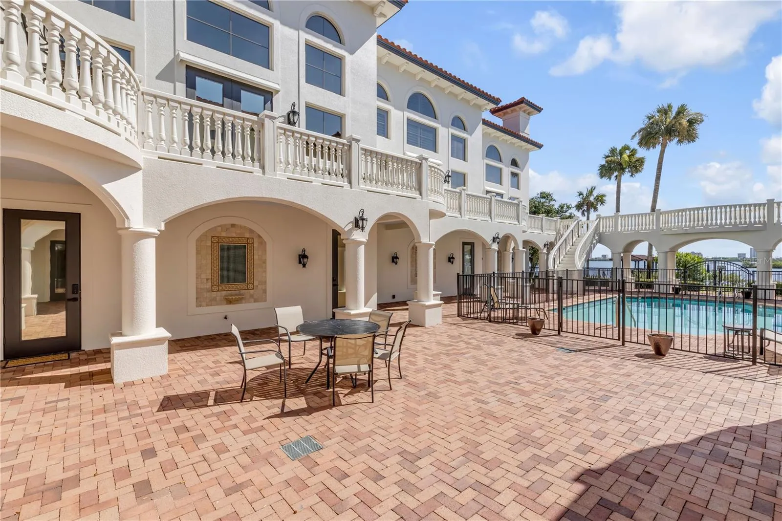 Common Courtyard and pool