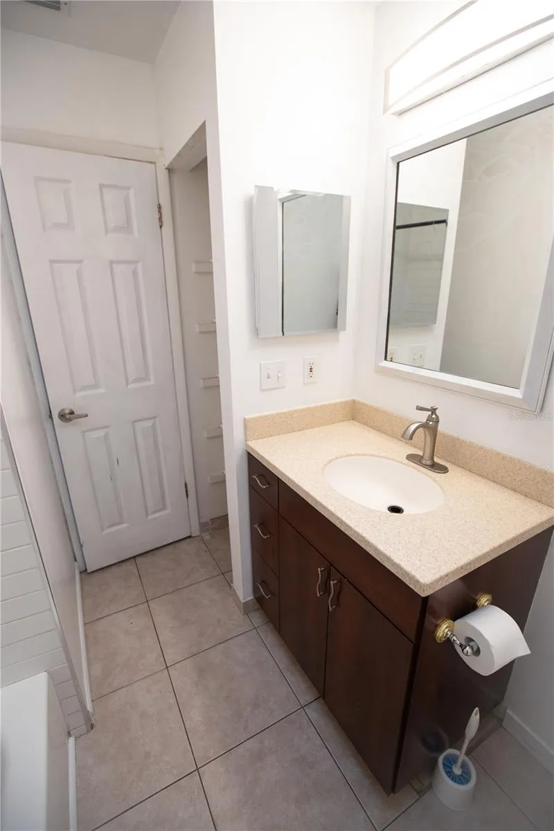 Guest Bathroom