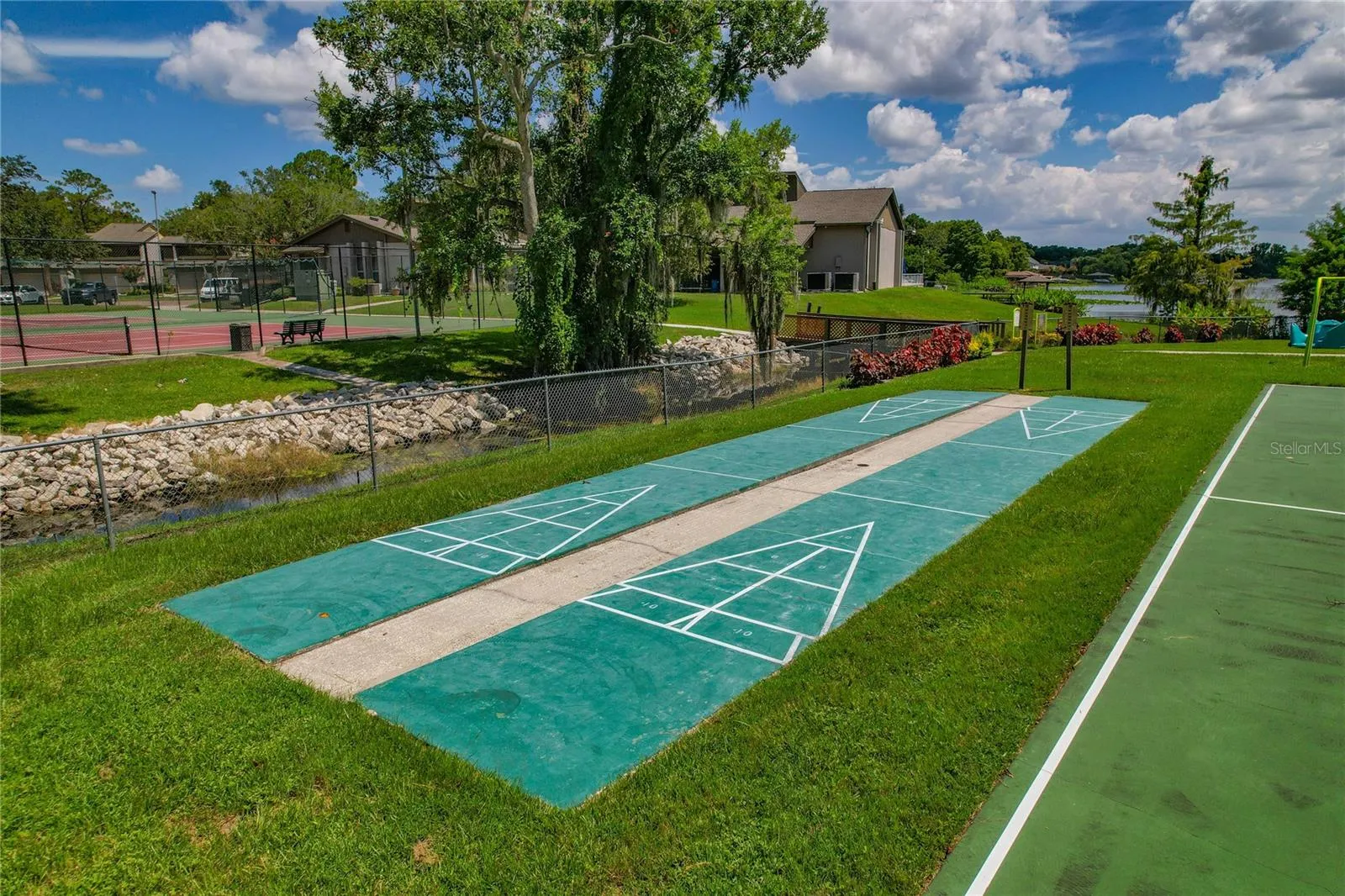 Shuffle Board