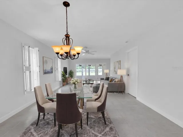 Dining Area (Virtually staged)