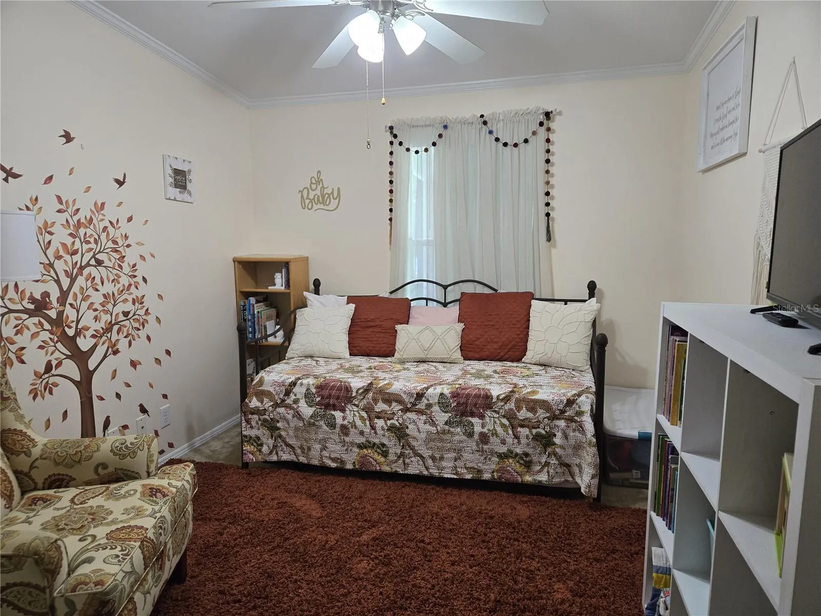 BEDROOM 2