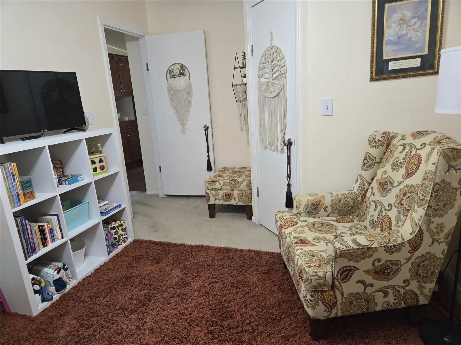 BEDROOM 2