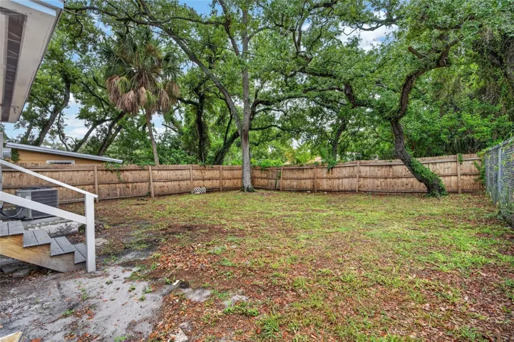 Large Fenced Back Yard