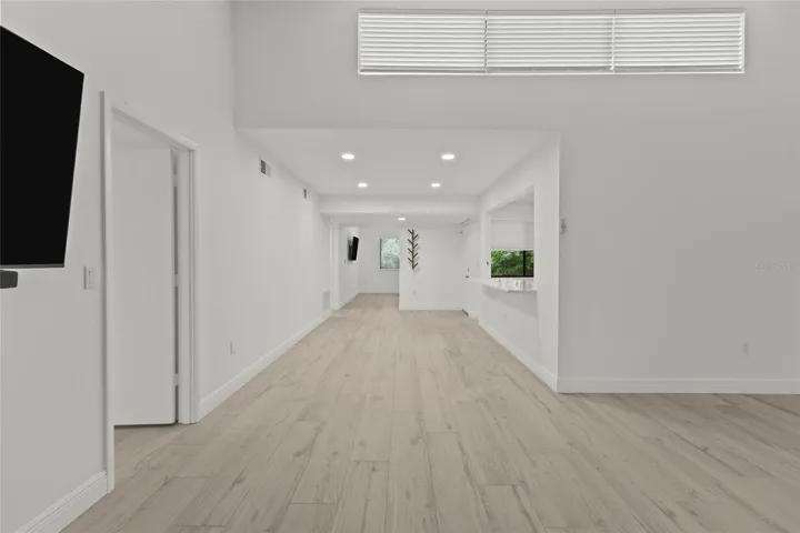 Living / Dining Room