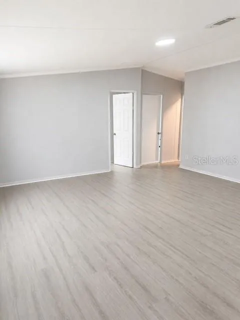 lLving Room