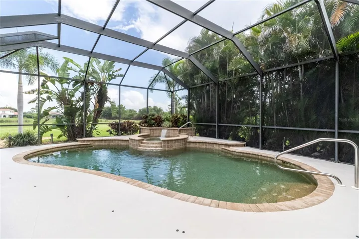 Resort-Style Pool &amp; Spa with Expansive Pool Deck