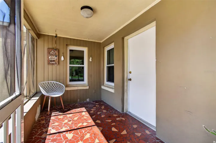 Front screened Porch