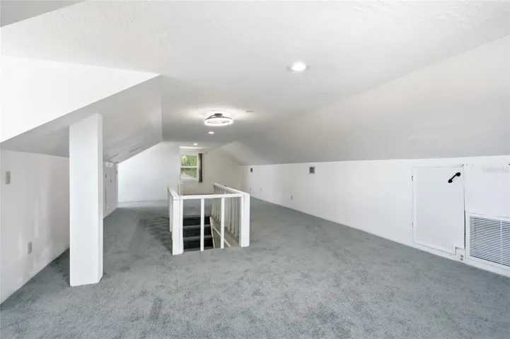 Loft/Bonus Room