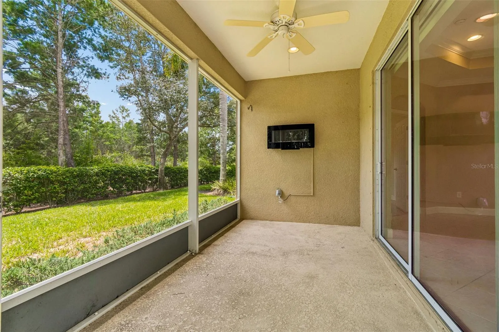 Screened Lanai with electric fireplace