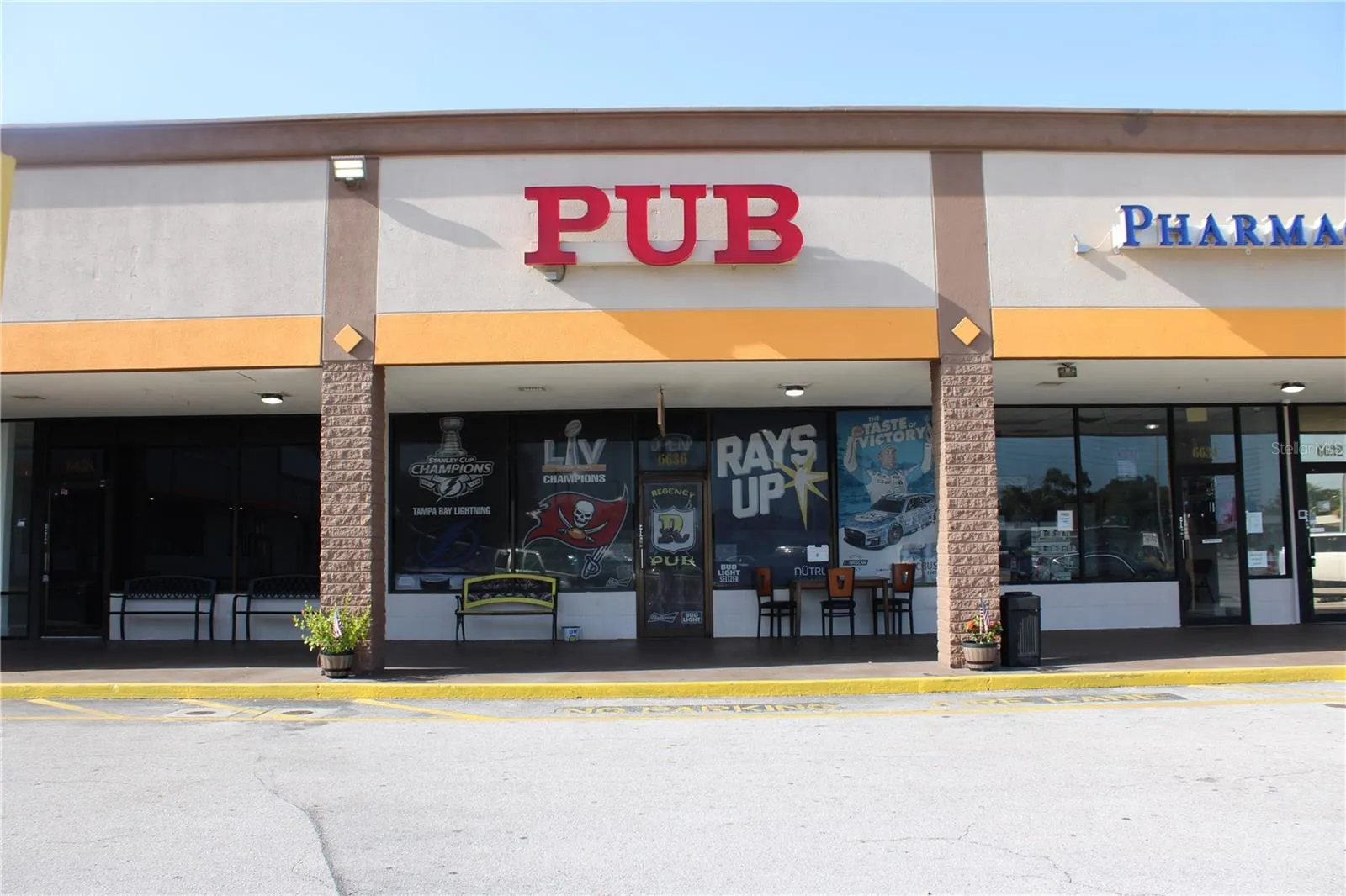 Entrance to the PUB