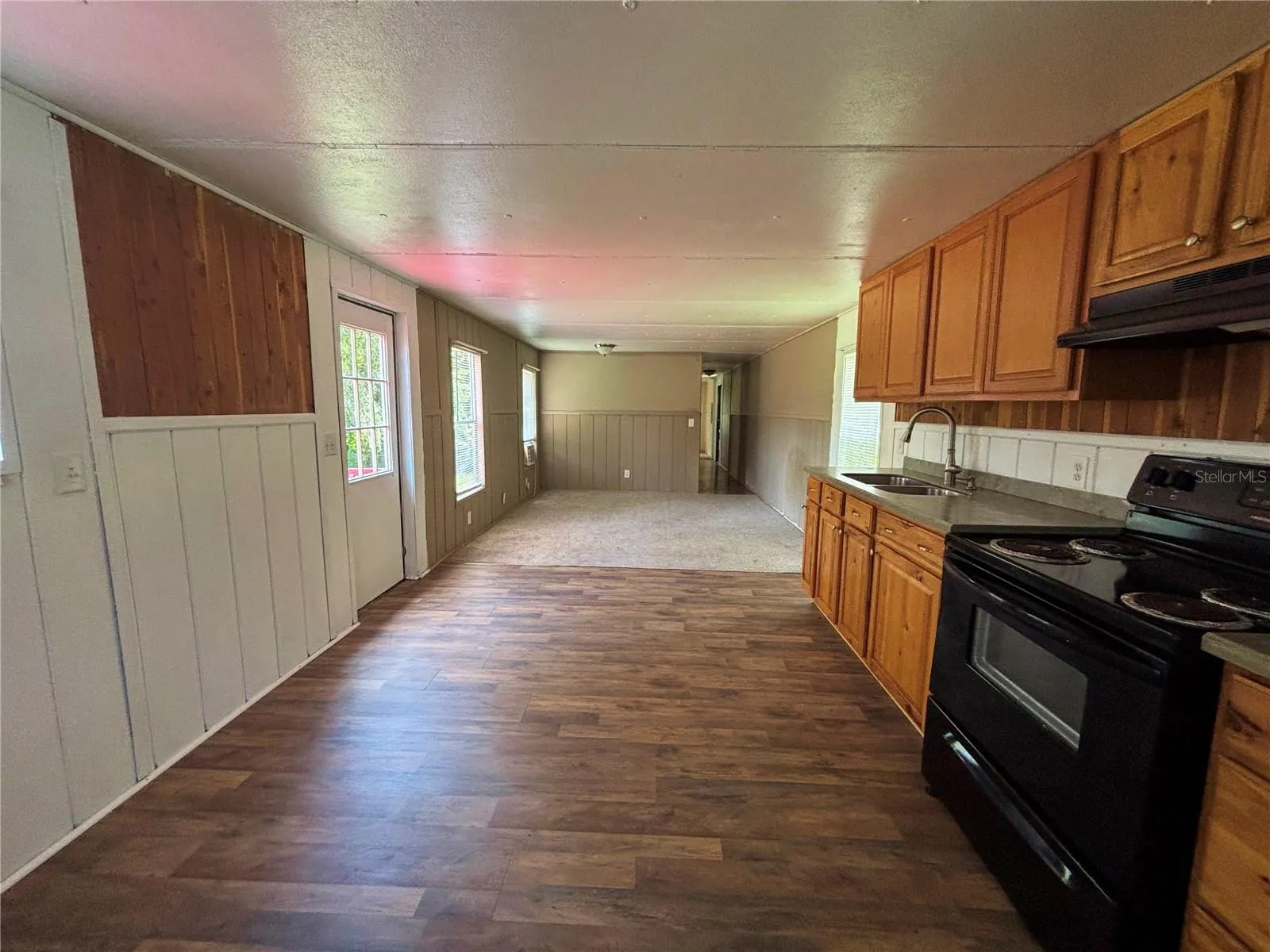Kitchen / Living room