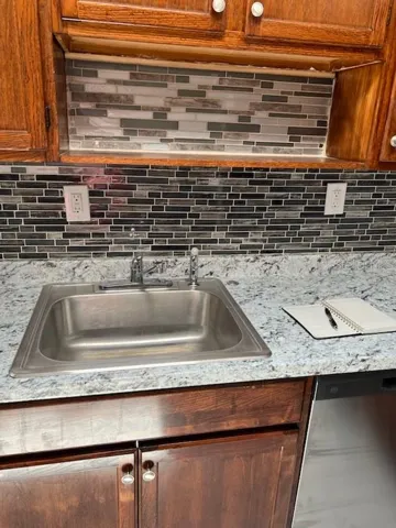 Kitchen (1)