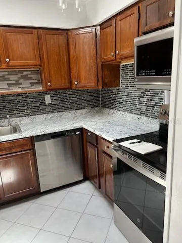 Kitchen (3)